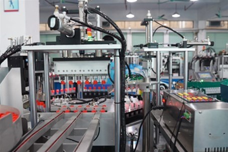 Baokang Intelligent: A manufacturer of intelligent equipment for medical consumables, empowering the intelligent upgrading of medical production.